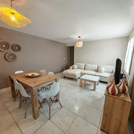Maison De Plain-pied, 2 *